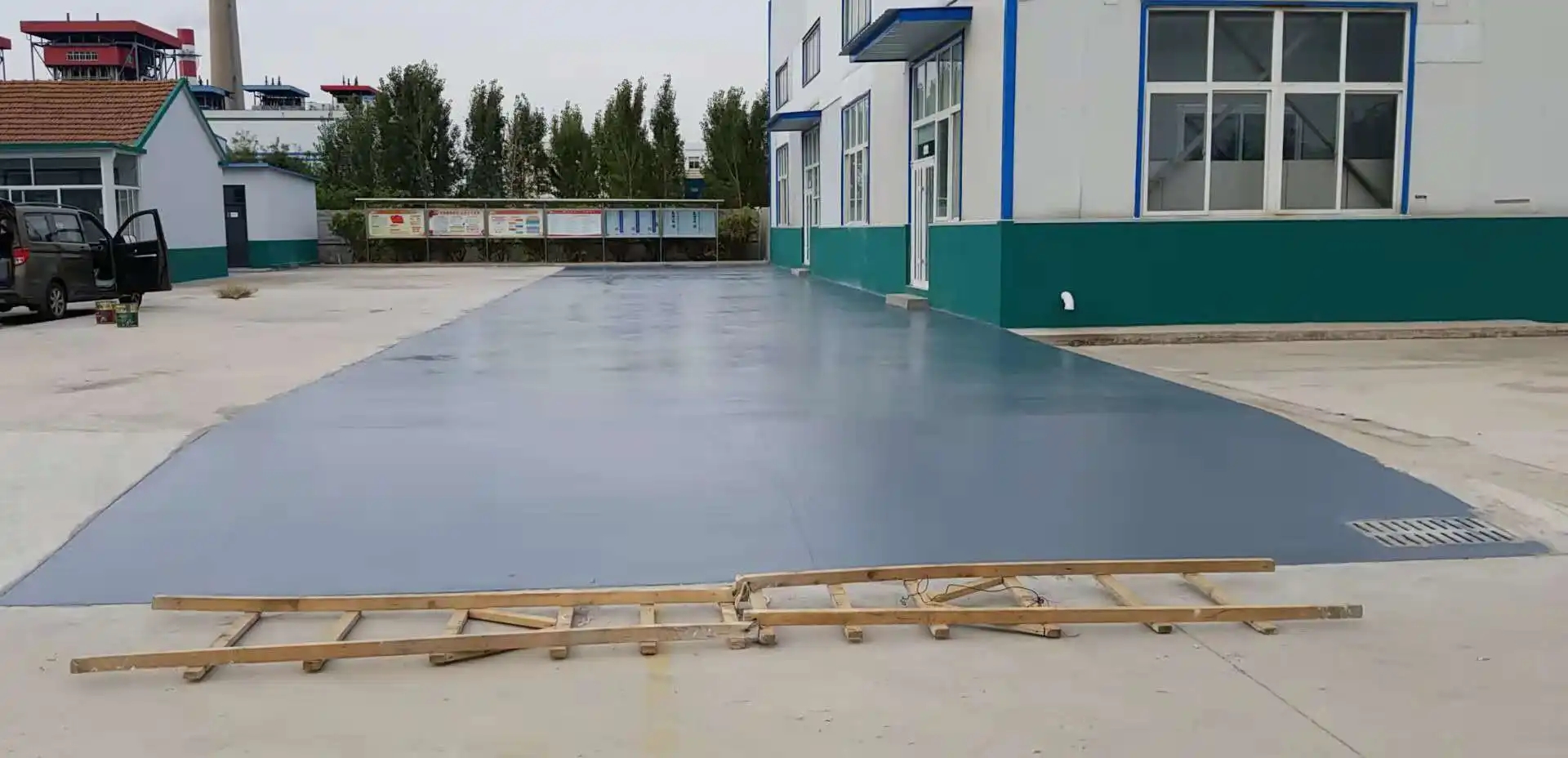 湖北车间厂房地坪漆修补翻新